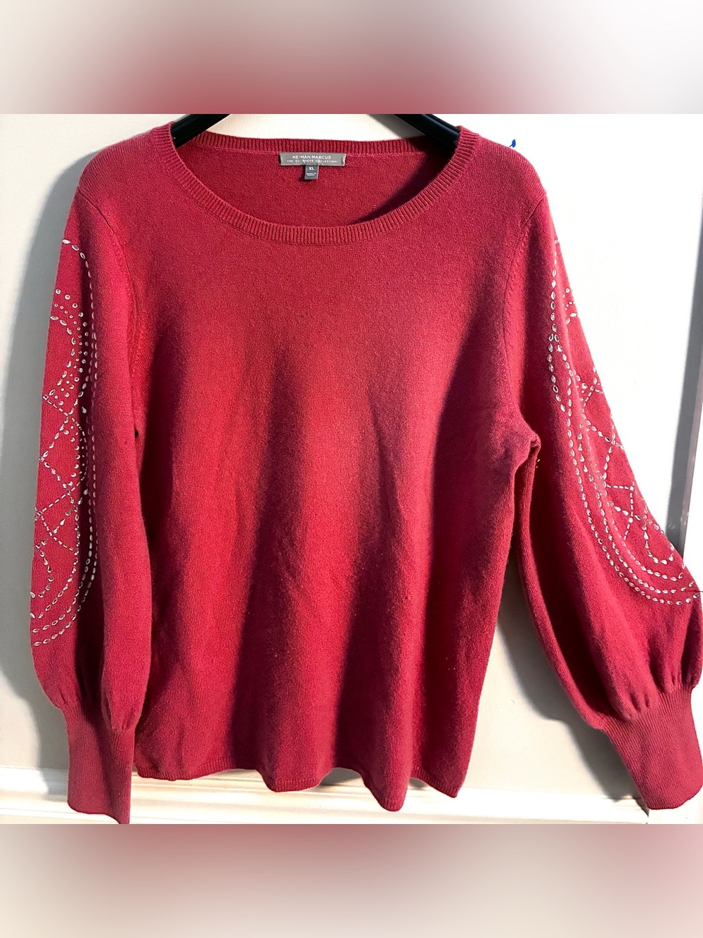 Neiman Marcus Cashmere Collection 100% Fine Cashmere Crystal Embellished Sleeves